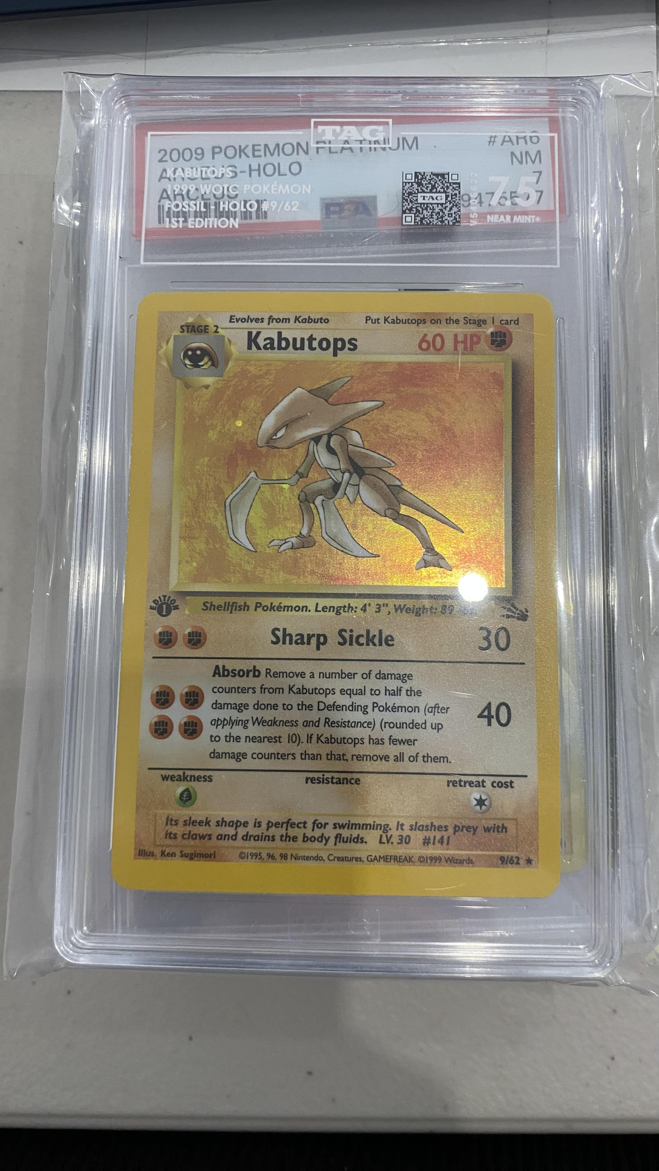 Image of TAG: Grade 7.5 - 1999 1ST Edition Holo Kabutops - 9/62 - Fossil